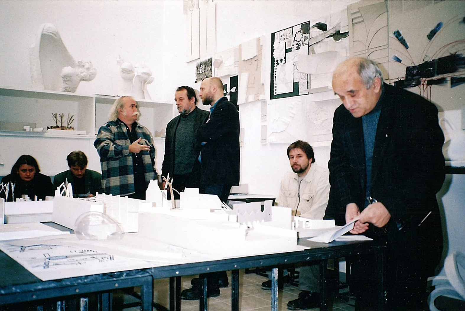 Pracownia projektowania architektoniczno-rzeźbiarskiego ASP w Krakowie 2004 r.